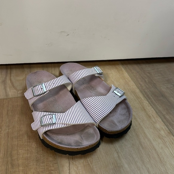 Birkenstock Birki’s lavender and white stripes sandals size 37/6 - Picture 1 of 9
